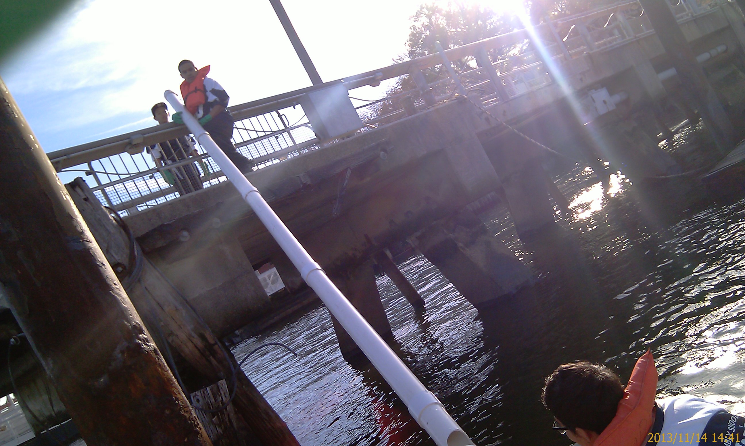 On November 14th, we successfully installed our water quality sonde PVC enclosure by our Ecodock in collaboration with the Vessel Operations program of study team.